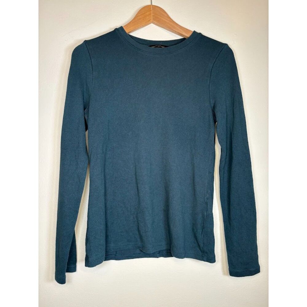 Banana Republic long sleeve top in green/blue color size small